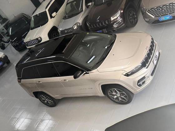JEEP COMMANDER 1.3 T270 TURBO FLEX LIMITED AT6